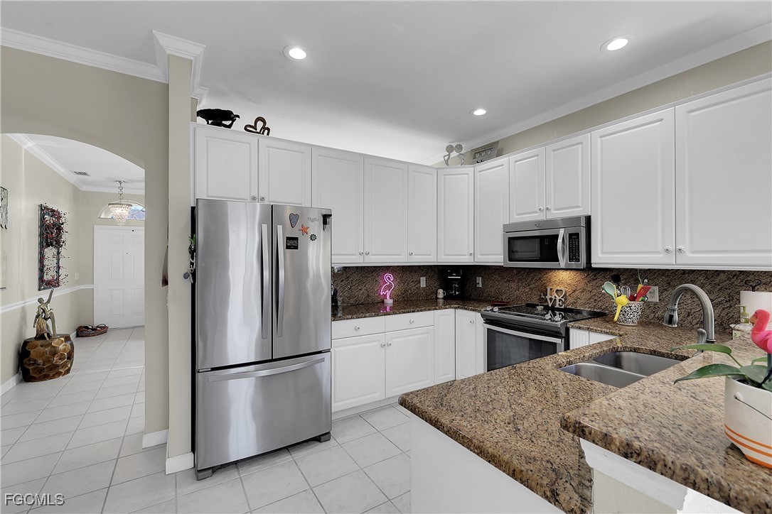 14052 Clear Water Lane