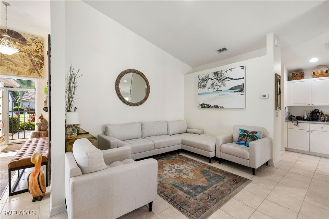 8141 Breton Circle