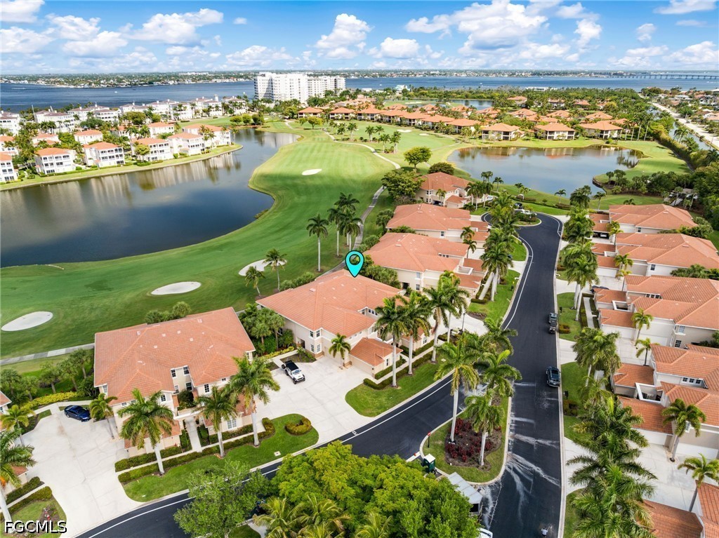 11040 Harbour Yacht Court 102