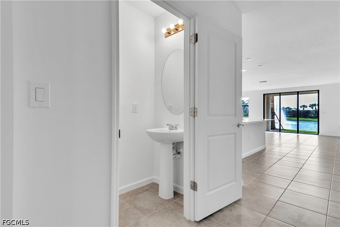 1424 Weeping Willow Court