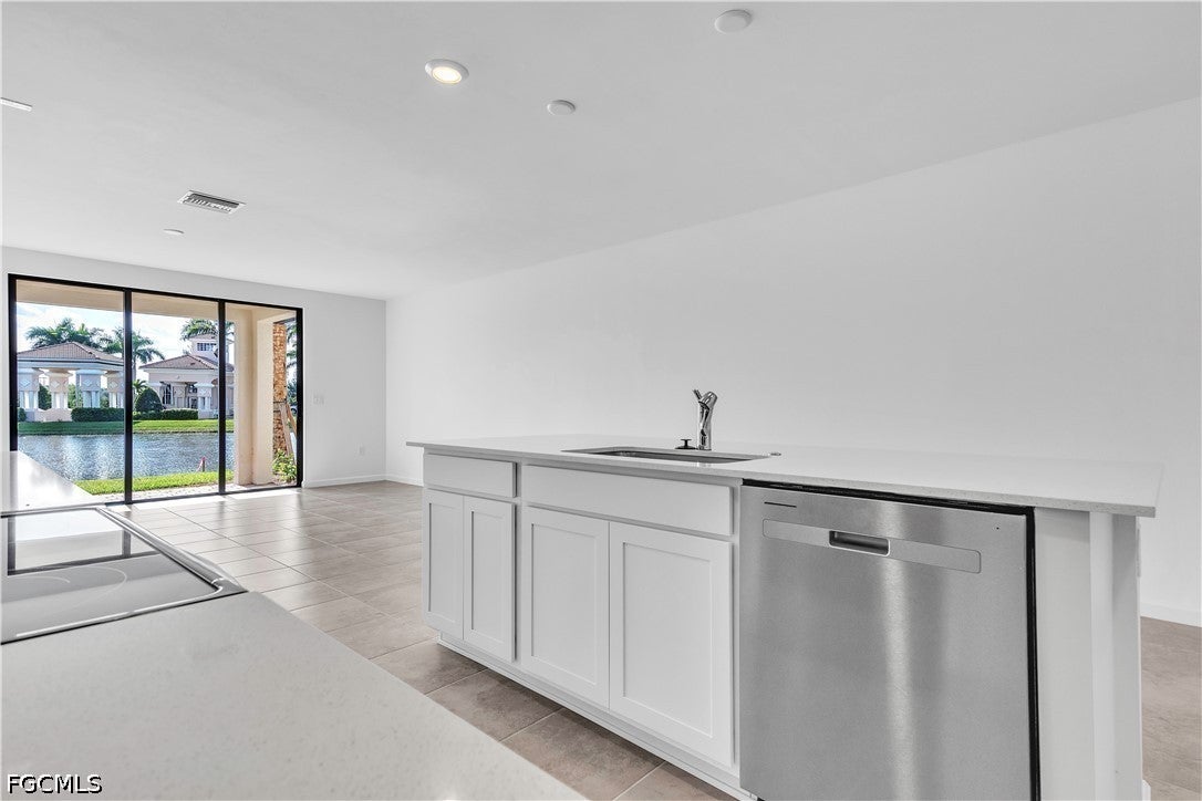 1424 Weeping Willow Court