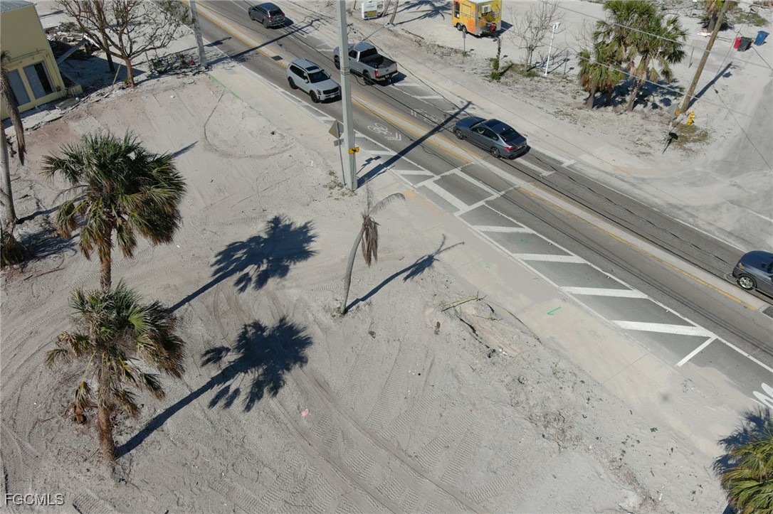 2370 Estero Boulevard