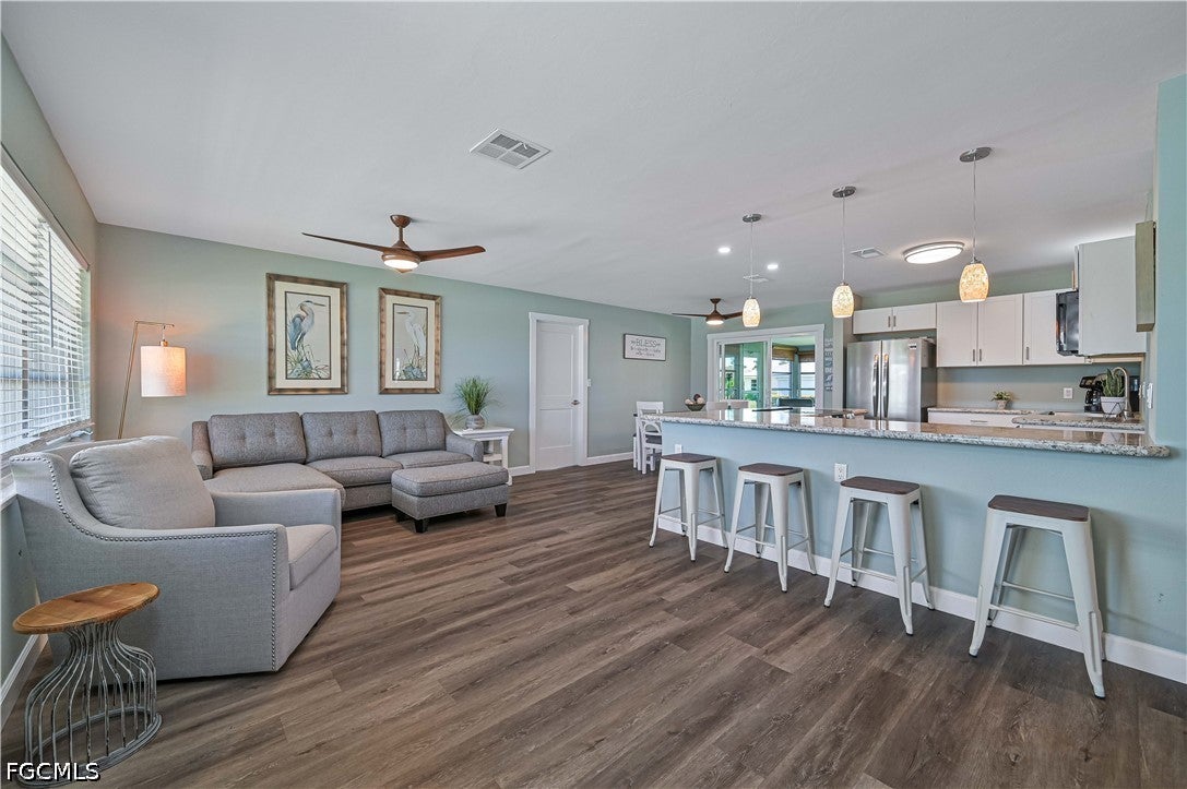 4547 W Coral Circle