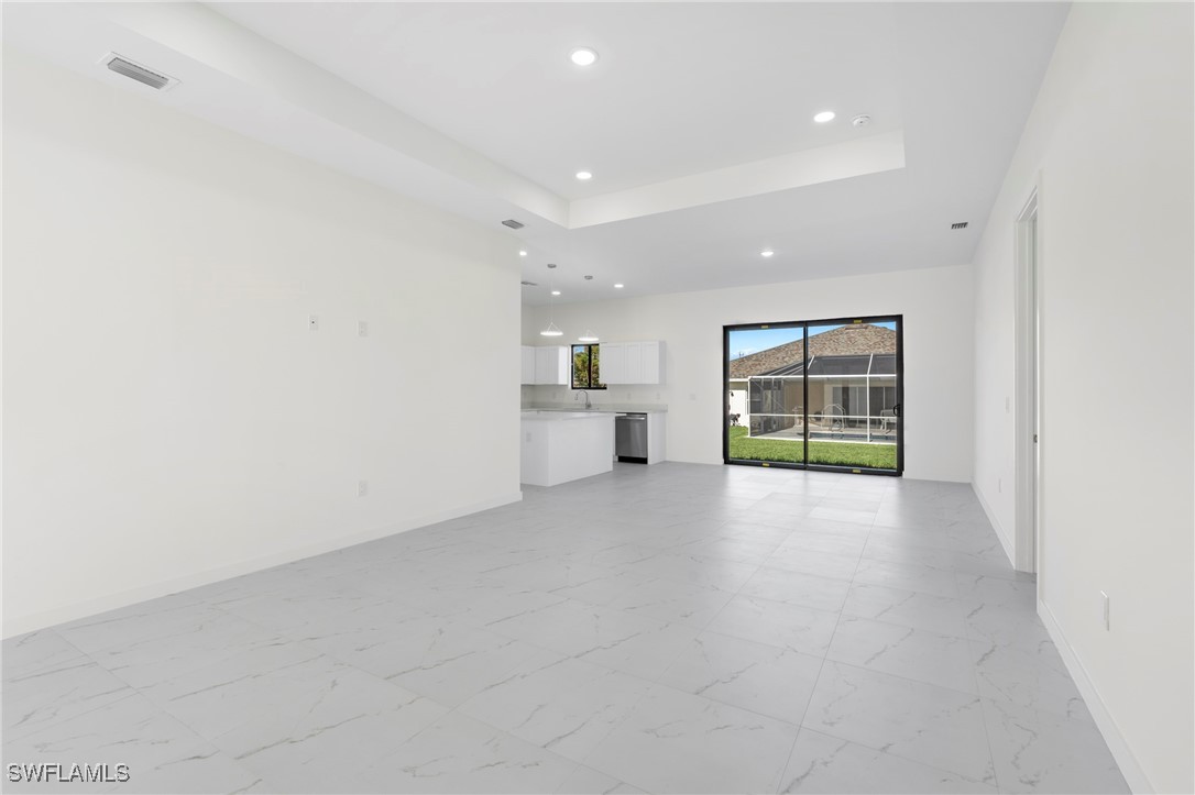 3927 NW 38th Street