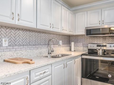 1010 Tropic Terrace North Fort Myers FL 33903