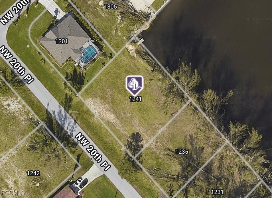 1241 NW 20th Place