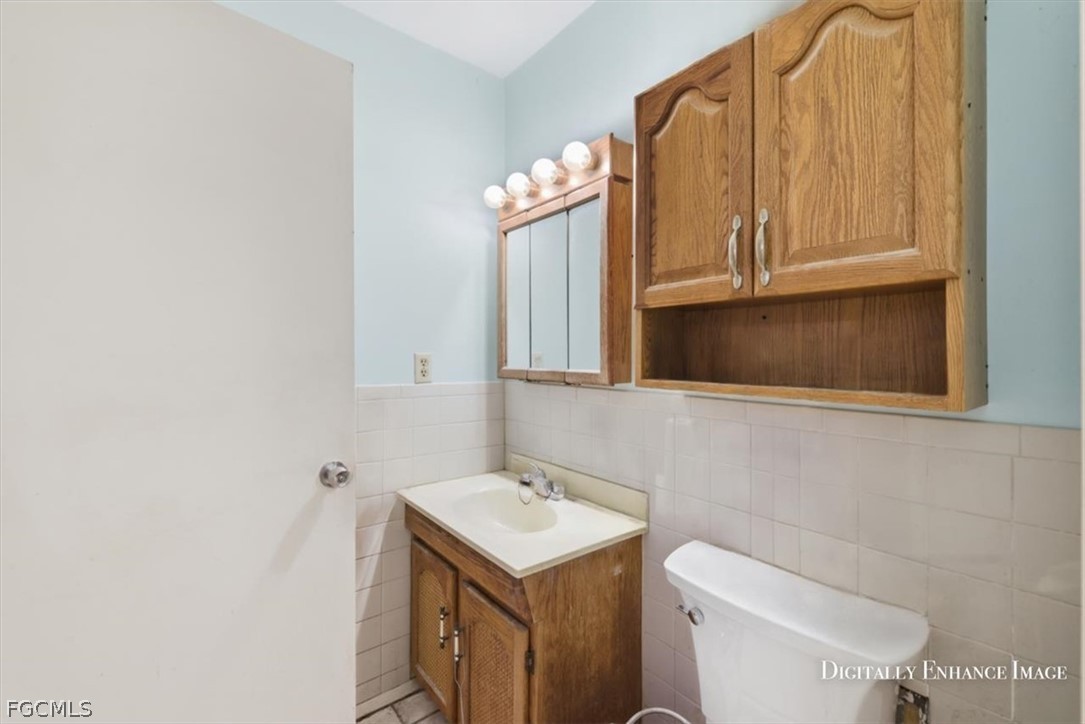 1180 Old Bridge Road