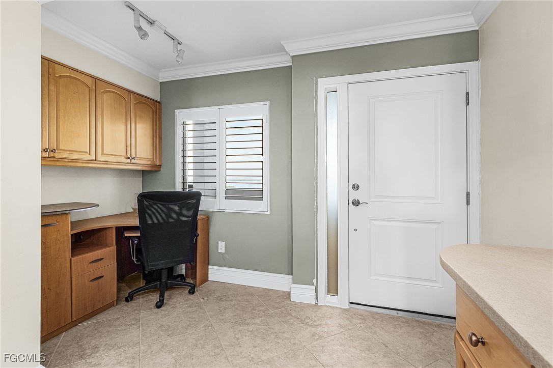 4263 Bay Beach Lane 1014