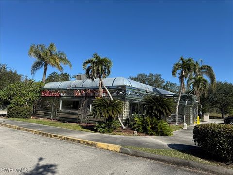 8031 Summerlin Center Drive Fort Myers FL 33907