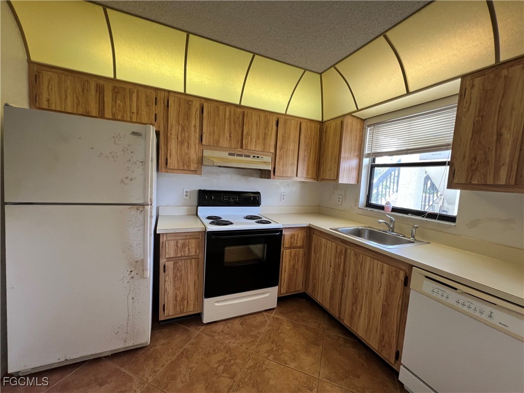 4186 27th Court SW 105