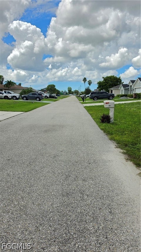 Tiny photo for 611 SW 27th Terrace, Cape Coral, FL 33914 (MLS # 2026039573)