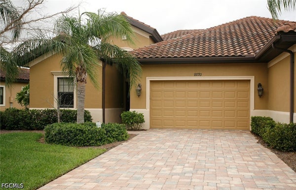 11070 ESTEBAN DR, FORT MYERS, FL 33912 - Image 2c9aa6885a3fa02af61d5ec67f2336bc/2224818247