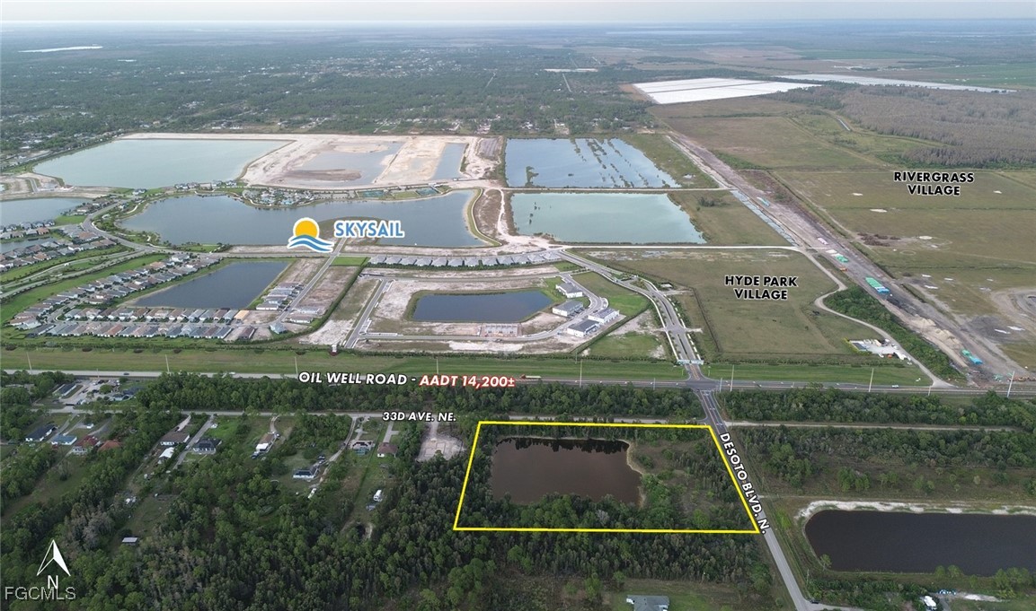 3275 Desoto Boulevard N