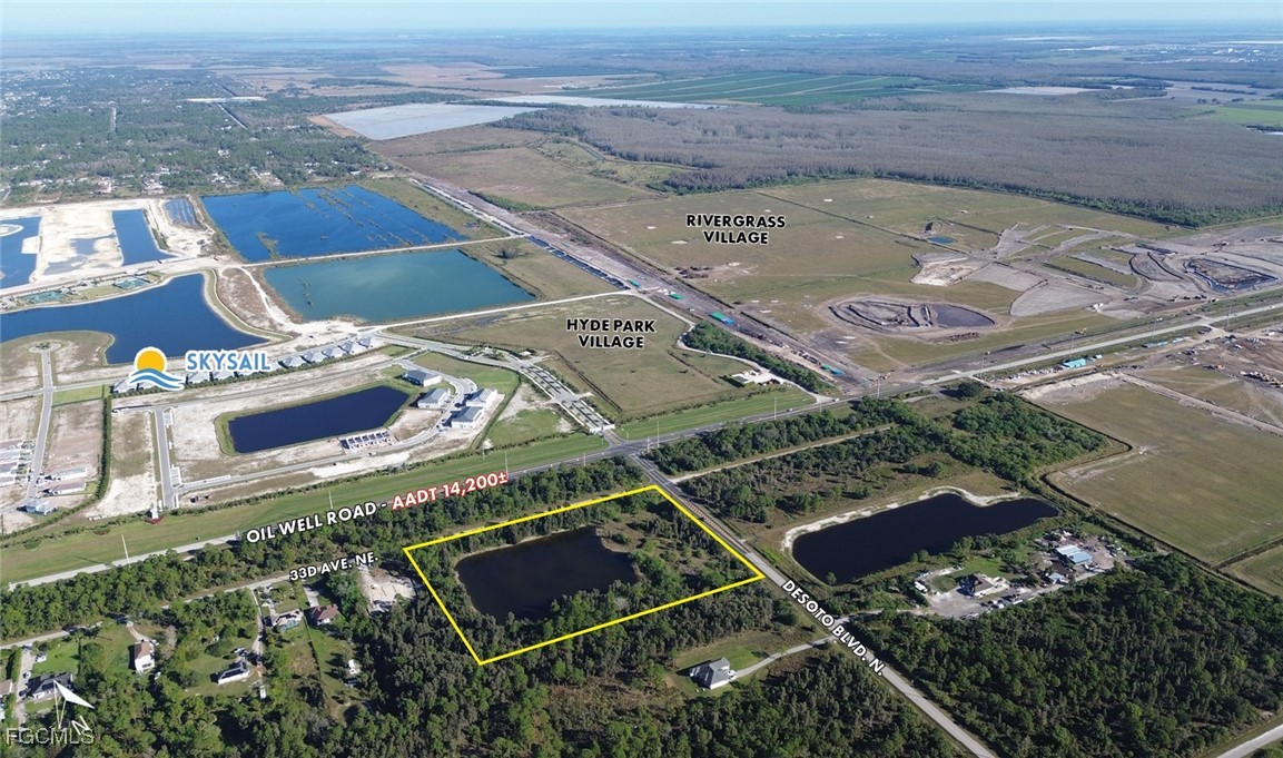 3275 Desoto Boulevard N