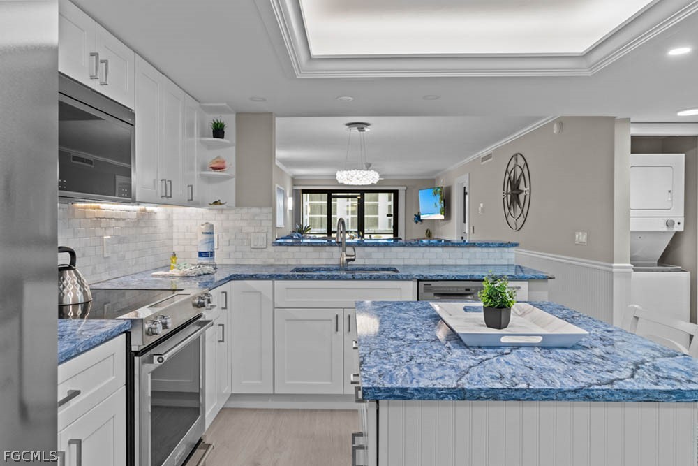 2445 W Gulf Drive 5D