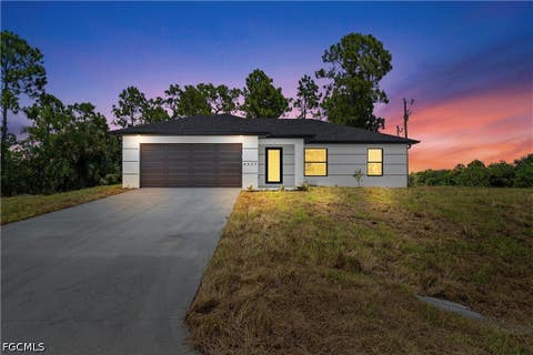 Photo of 4507 E 10th Street, Lehigh Acres, FL 33972 (MLS # 2026035251)