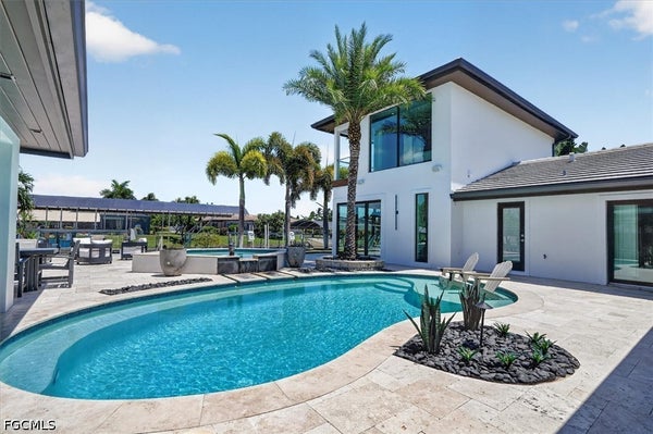 1021 WITTMAN DR, FORT MYERS, FL 33919 - Image 2ce6accbcec61ce2ca75e1ec107afa5d/3170831056