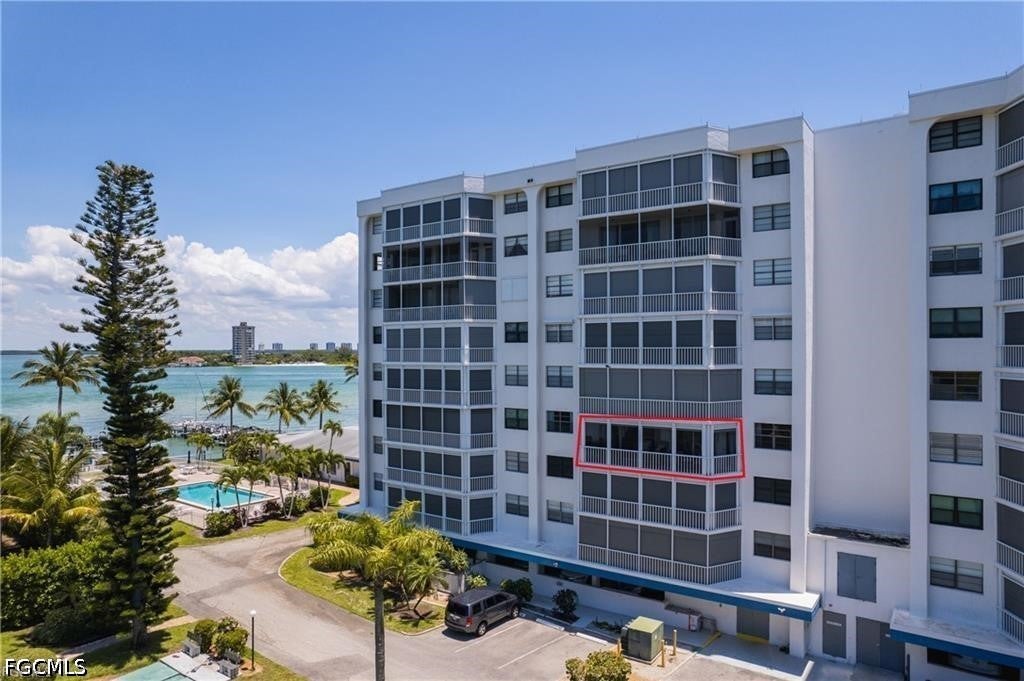 8401 Estero Boulevard 304