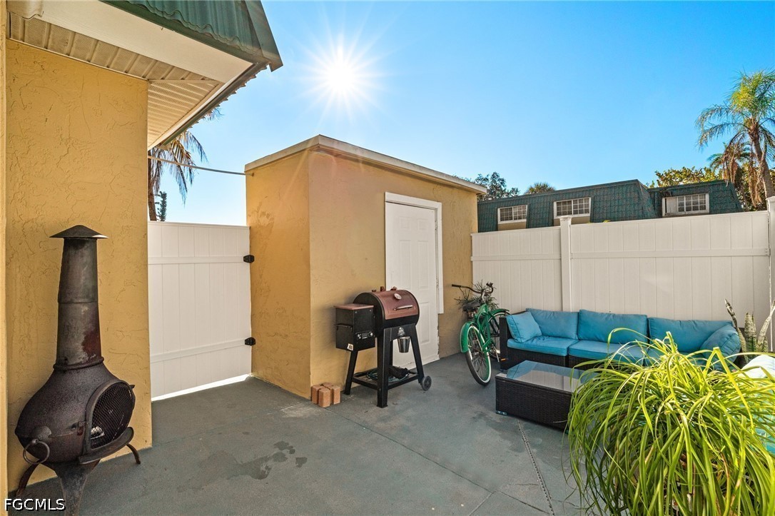4815 Bluefish Court