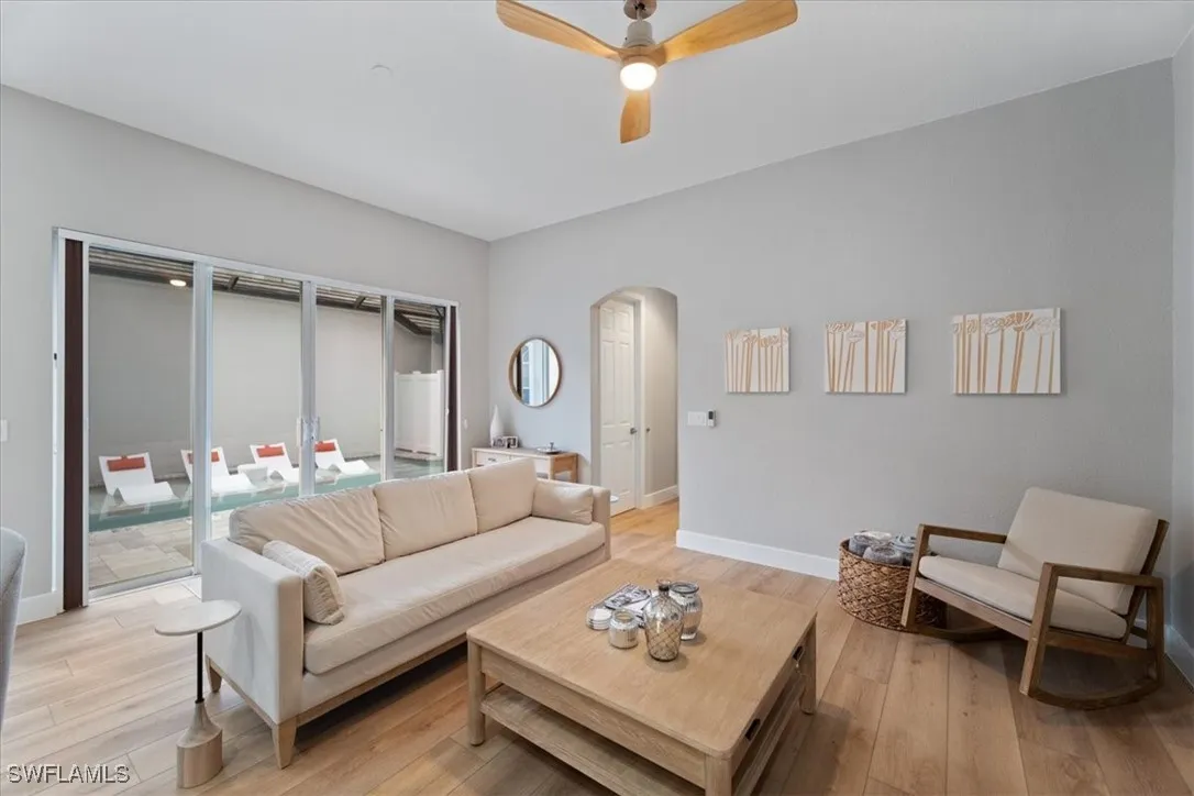 Bonita Springs, Florida 34134, United States, 3 Bedrooms Bedrooms, ,3 BathroomsBathrooms,Residential,Pending,131546