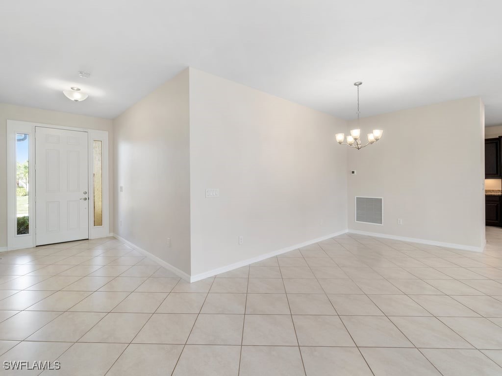 2911 SW 25th Place
