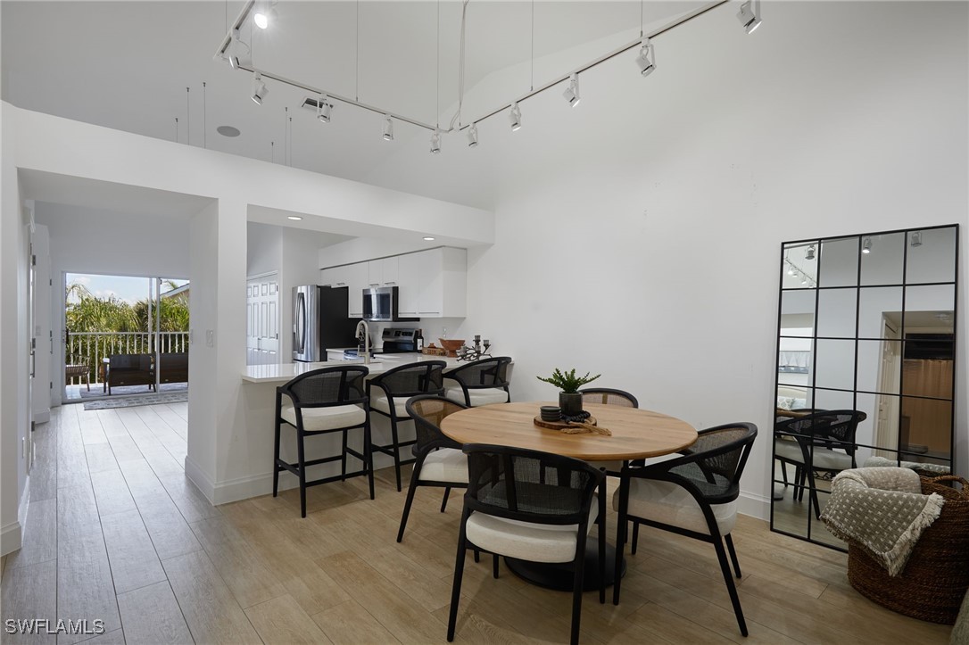 28871 Bermuda Lago Court 304