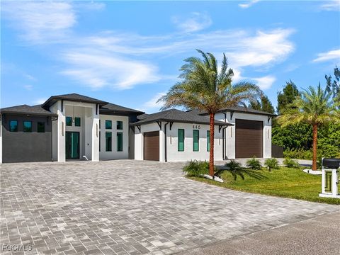 446 SW 18th Court Cape Coral FL 33991