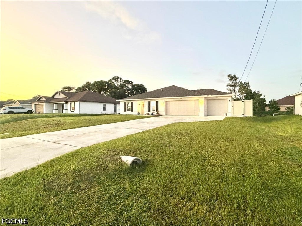 1027 NE 32nd Lane