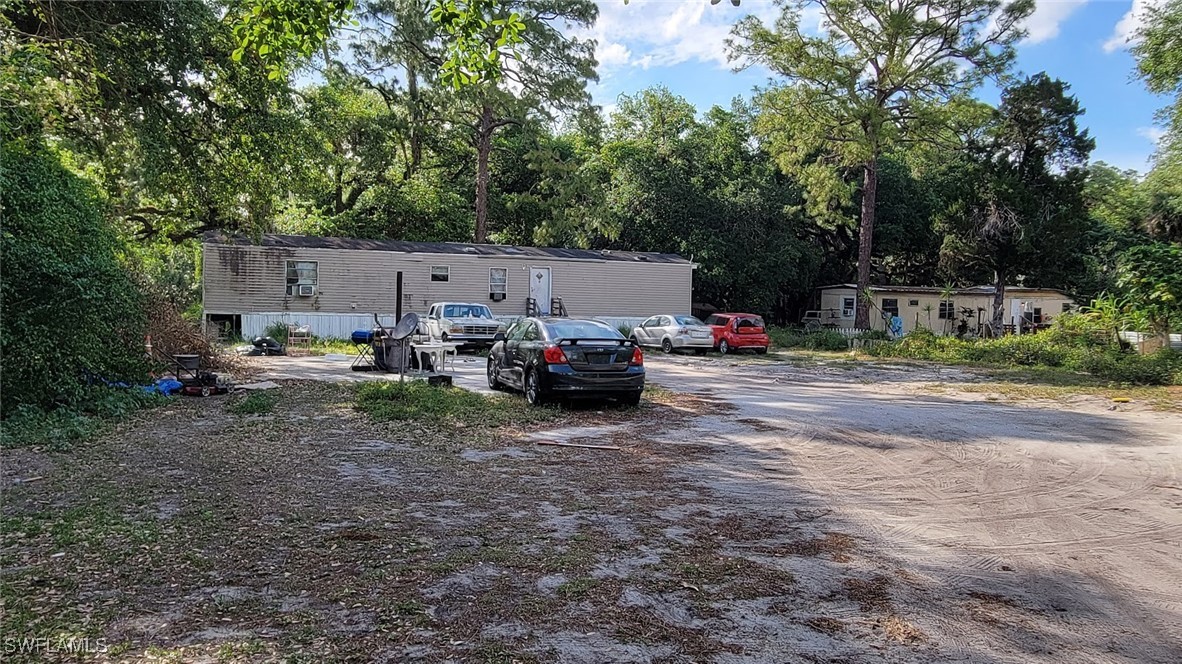 2310 + 2306 County Rd 78