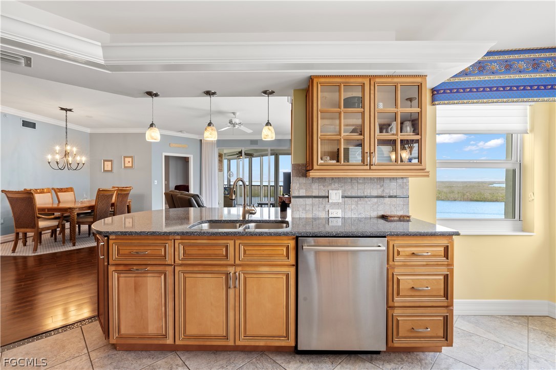 4183 Bay Beach Lane 374