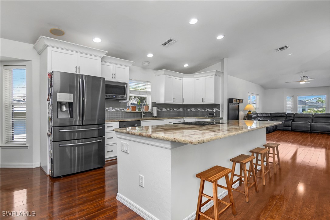 7749 Victoria Cove Court