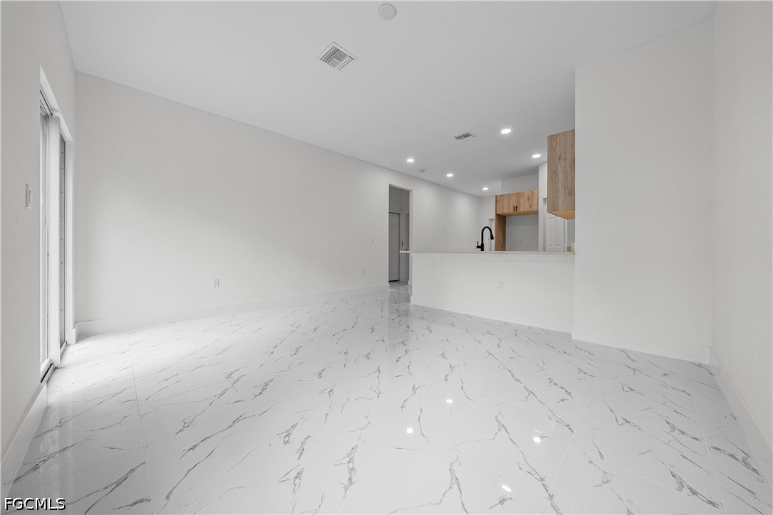 3209 74th Street W