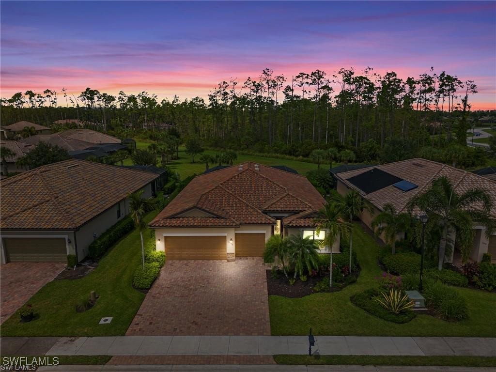 20374 Black Tree Lane