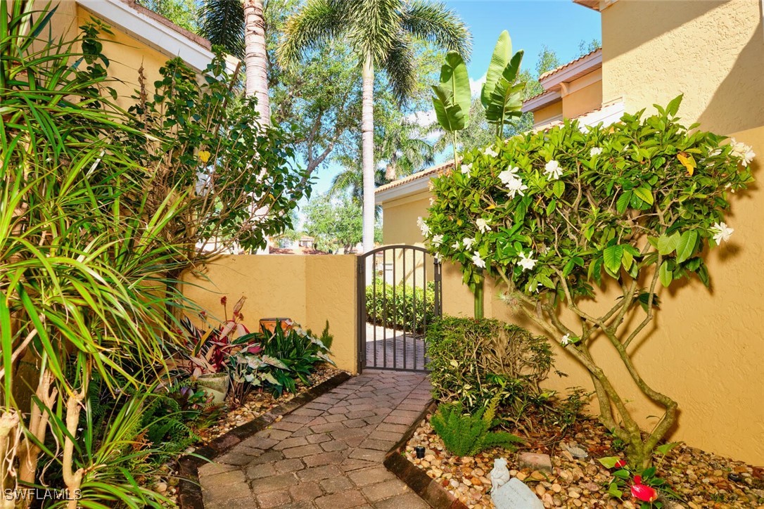 20211 Burnside Place 203