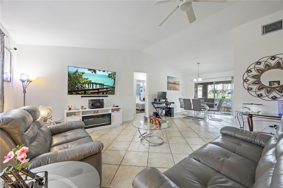 509 SW 10th Place