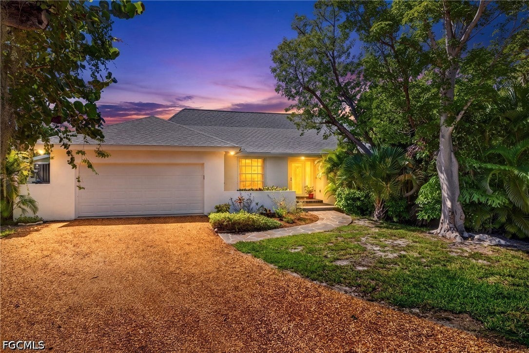 9436 Yucca Court