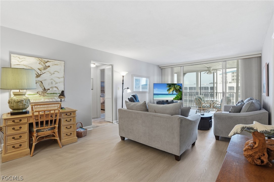 7146 Estero Boulevard PH14