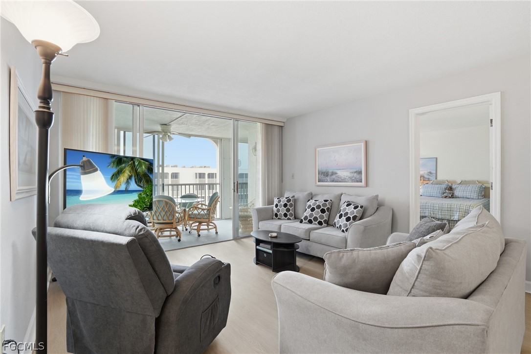 7146 Estero Boulevard PH14