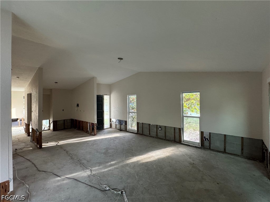 1683 Atlanta Plaza Drive