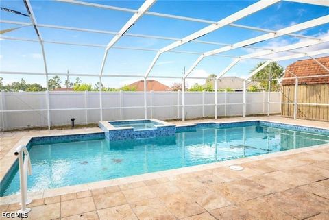 Tiny photo for 432 Willowbrook Drive, Lehigh Acres, FL 33972 (MLS # 2026030577)
