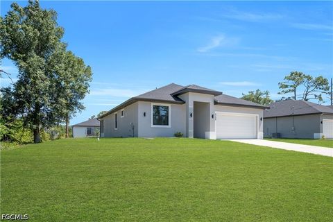 Tiny photo for 6208 Forest Court, Labelle, FL 33935 (MLS # 2026022518)