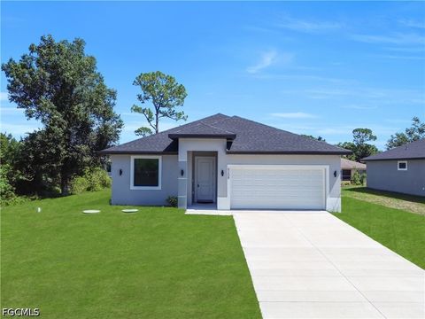 Photo of 6208 Forest Court, Labelle, FL 33935 (MLS # 2026022518)