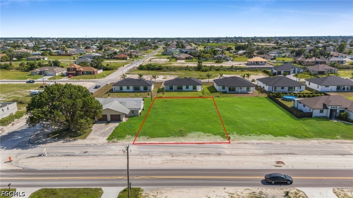 406 Diplomat Parkway E