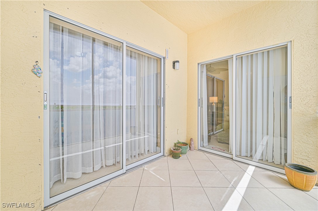 Fort Myers, Florida 33966, United States, 3 Bedrooms Bedrooms, ,2 BathroomsBathrooms,Residential,Pending,36883