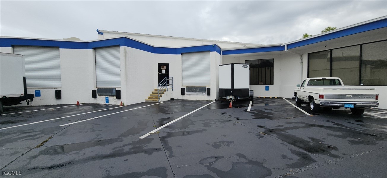 3131 E Riverside Drive