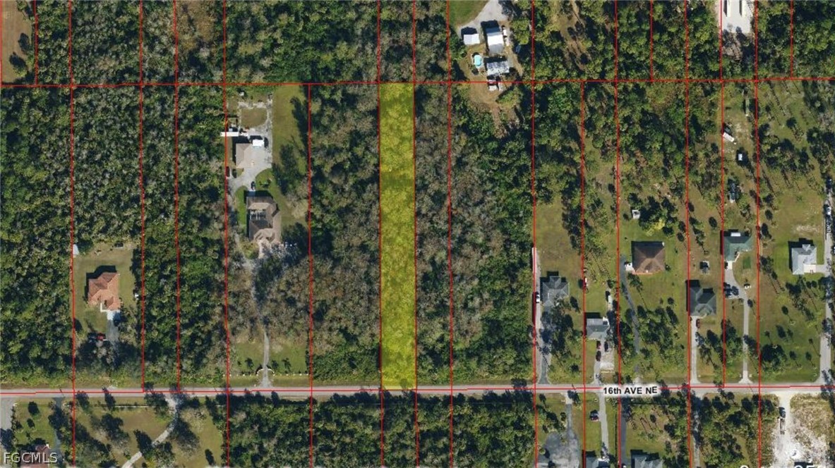 Aerial overview of property's location featuring p