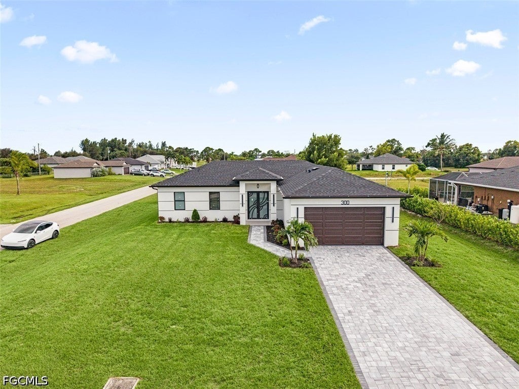 300 NW 18th Street
