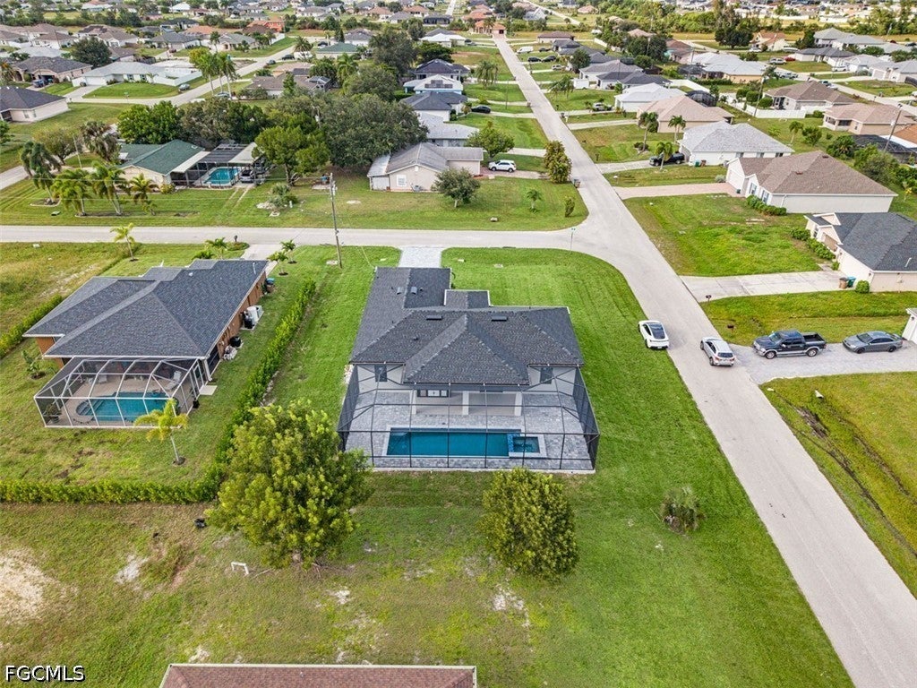 300 NW 18th Street