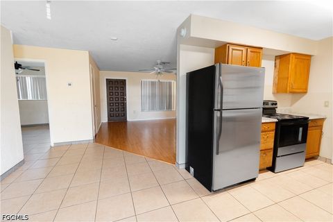 Tiny photo for 4848 Ipswitch Court, Fort Myers, FL 33907 (MLS # 2026017597)