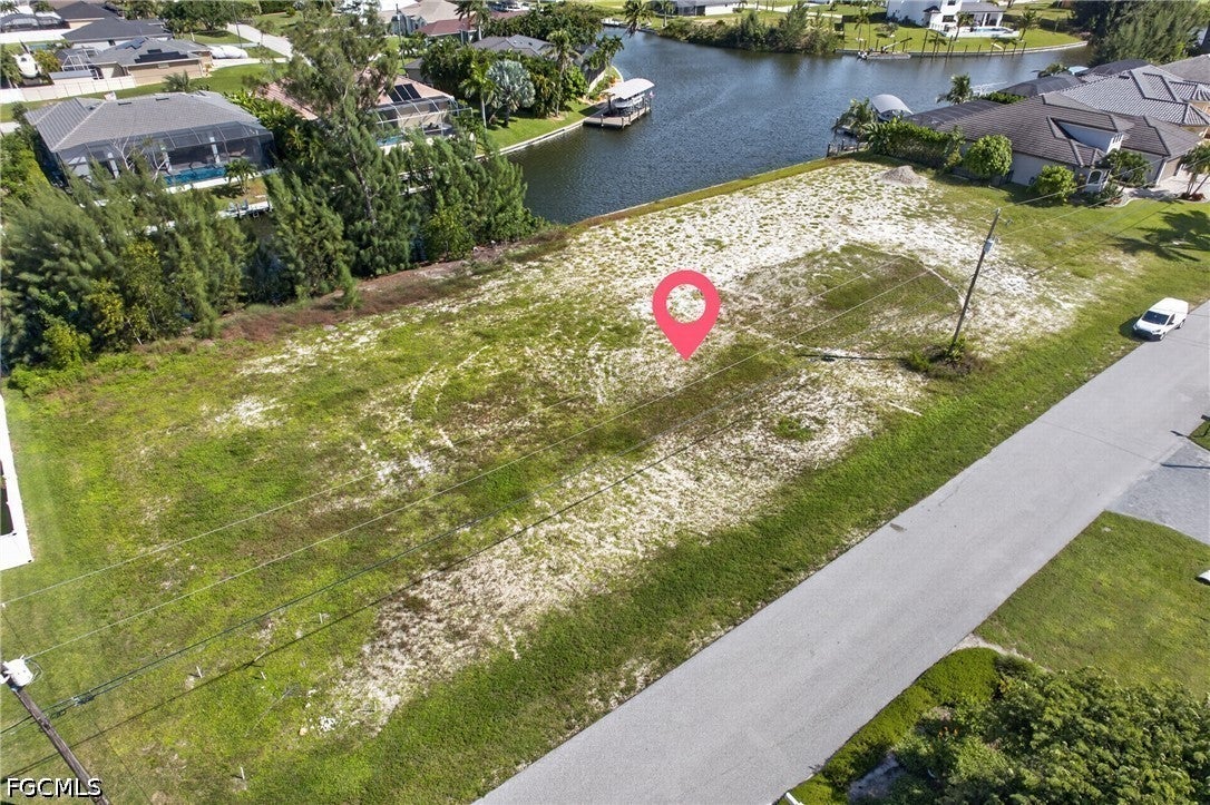 2803 SW 17th Place